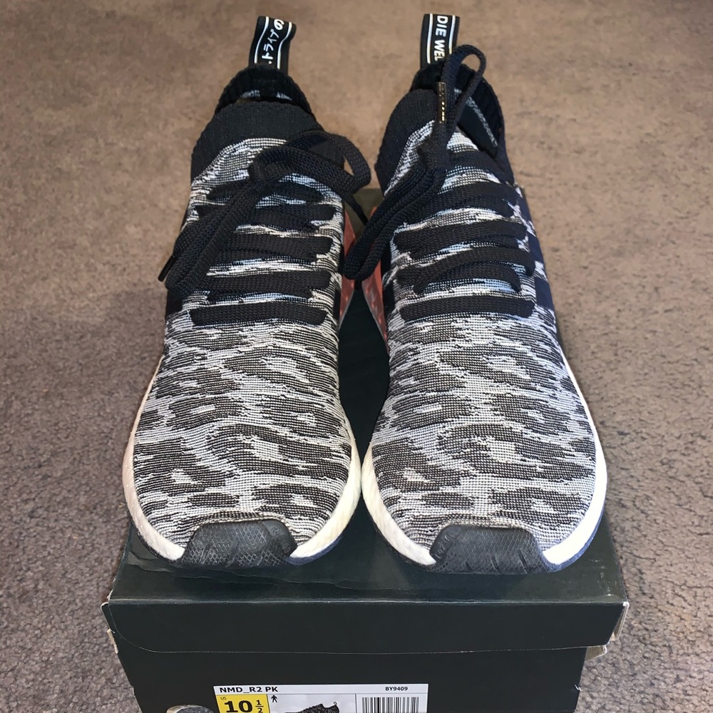 Adidas NMD R2 PK